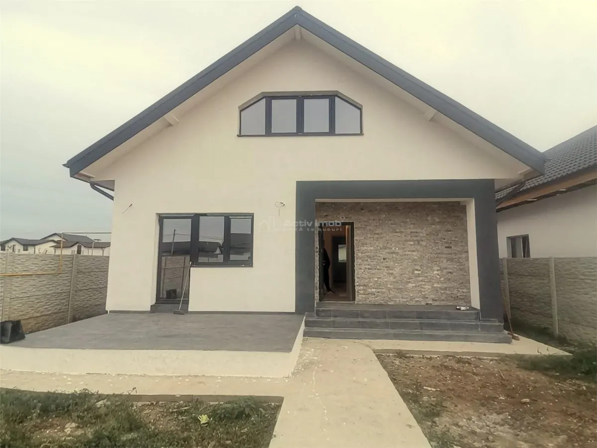 House / villa for sale 125 sqm in Pantelimon, Comuna Pantelimon area - foto 1