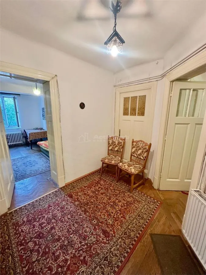 Apartament interbelic - 3 camere - Parcul Cismigiu / Calea Victoriei - foto 2