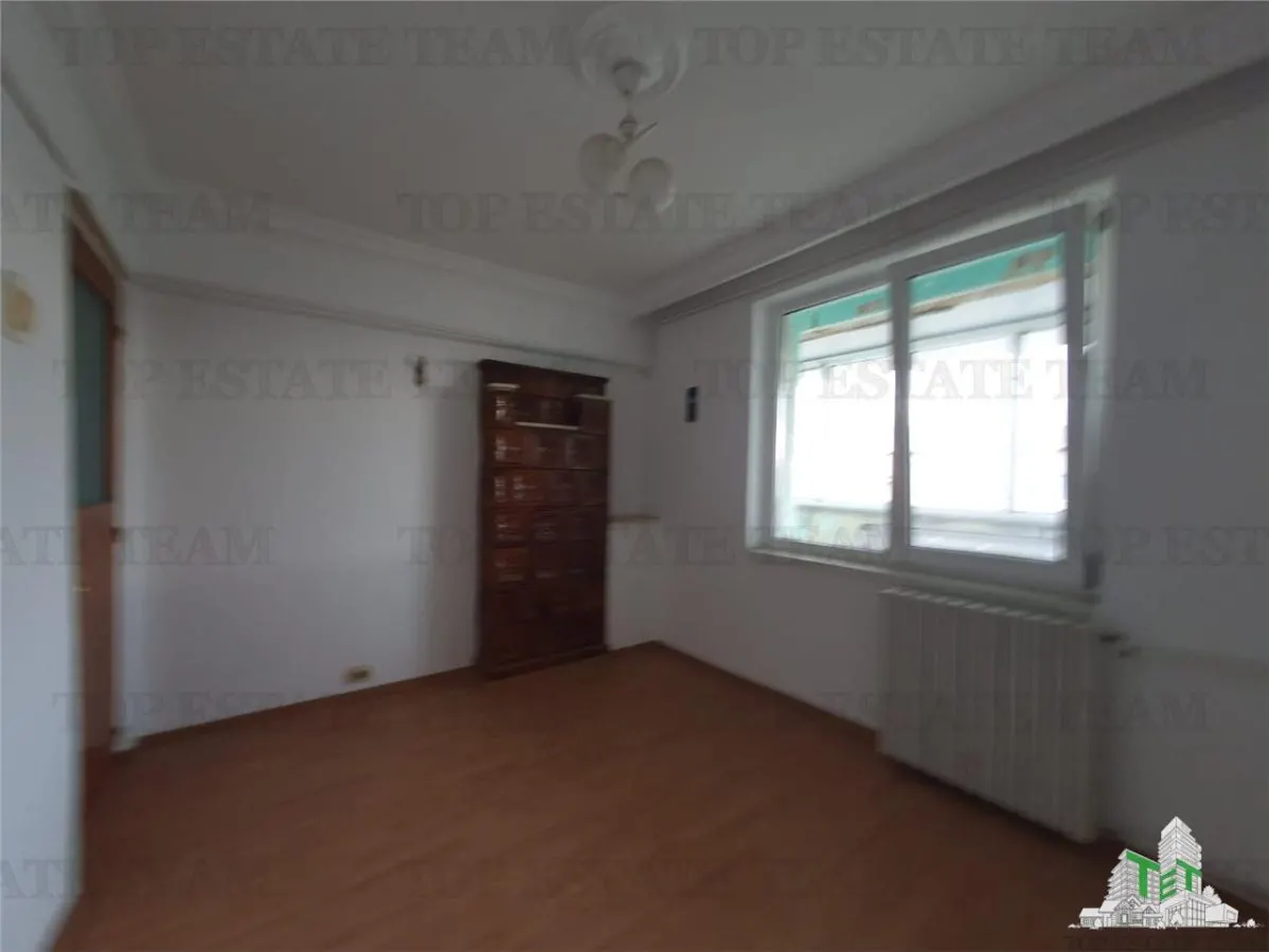 Duplex 5 camere cu intrari separate la mare Mangalia Saturn - foto 12