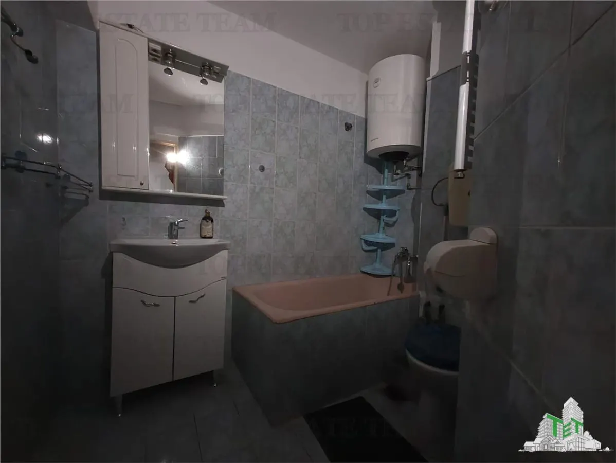 Duplex 5 camere cu intrari separate la mare Mangalia Saturn - foto 13