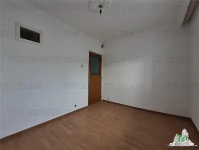 Duplex 5 camere cu intrari separate la mare Mangalia Saturn - foto 7