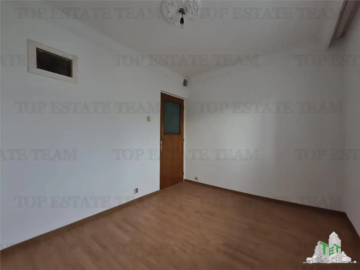 Duplex 5 camere cu intrari separate la mare Mangalia Saturn - foto 7