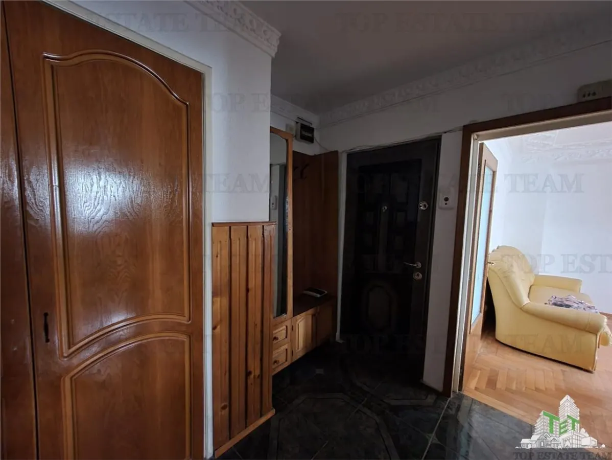 Duplex 5 camere cu intrari separate la mare Mangalia Saturn - foto 10