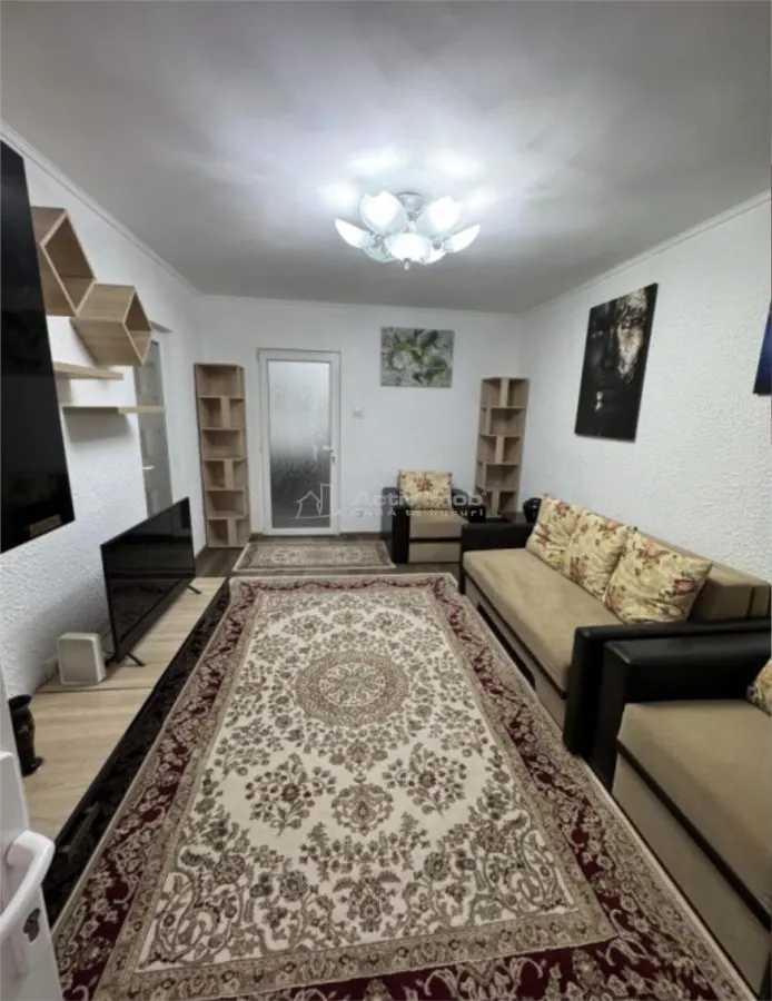 Apartment 2 camere ultracentral, cu loc de parcare, mobilat si utilat - foto 5