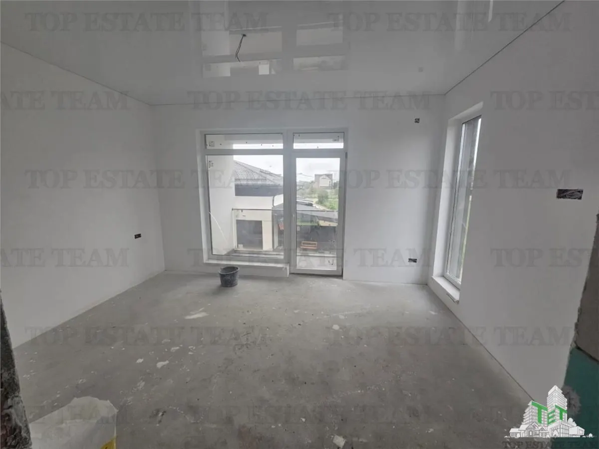 House / villa for sale 100 sqm in Bucuresti, Prelungirea Ghencea area - foto 11