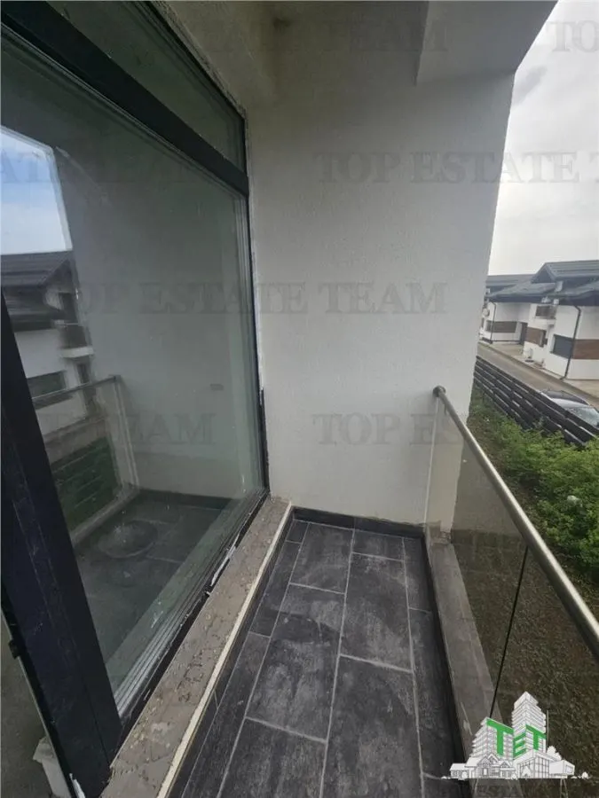 House / villa for sale 100 sqm in Bucuresti, Prelungirea Ghencea area - foto 15