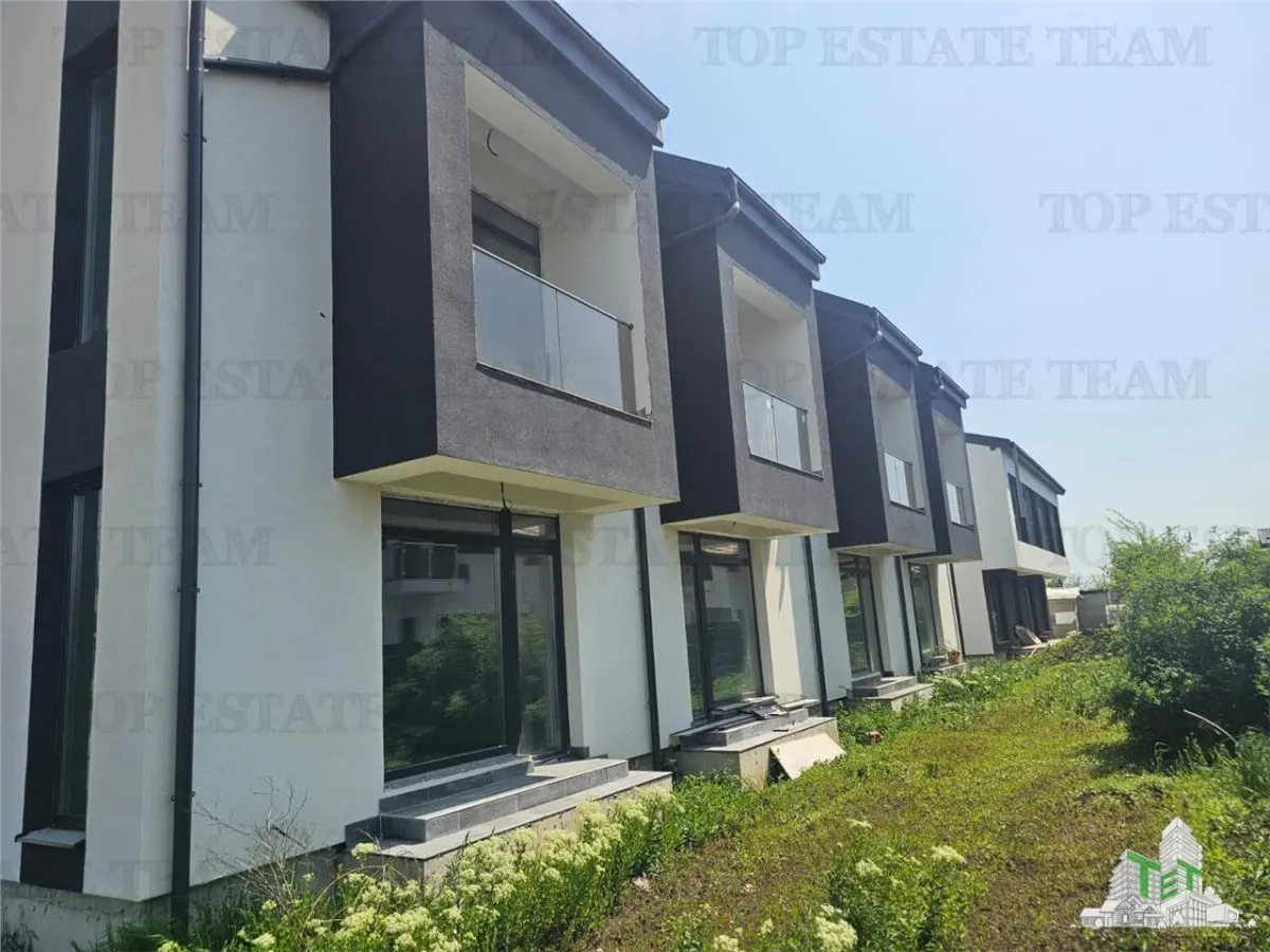 House / villa for sale 100 sqm in Bucuresti, Prelungirea Ghencea area - foto 3