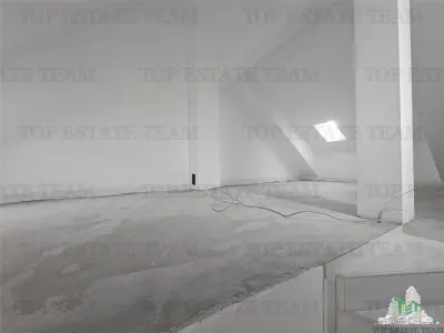 House / villa for sale 100 sqm in Bucuresti, Prelungirea Ghencea area - foto 7