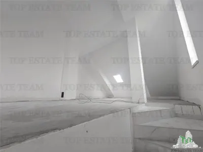 House / villa for sale 100 sqm in Bucuresti, Prelungirea Ghencea area - foto 10