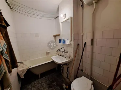 MDI apartament la et.2 zona Garii cu beci - foto 8