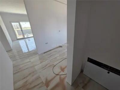 Casa individuala - Tunari - P + M - 5 camere - 2 bai - 165mp - 350mp teren - foto 7