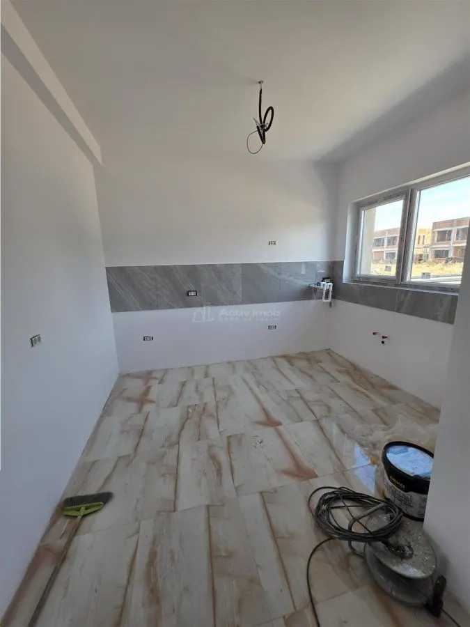 Casa individuala - Tunari - P + M - 5 camere - 2 bai - 165mp - 350mp teren - foto 8