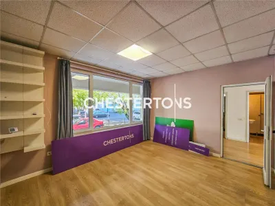Spatiu Comercial - Tineretului, pretabil clinica infrumusetare, clinica veterinara, 2 intrari si parcare - foto 13