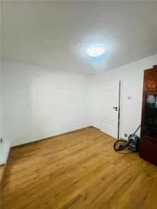 4 camere 85 mp - centrala proprie - Parc Tineretului - foto 2