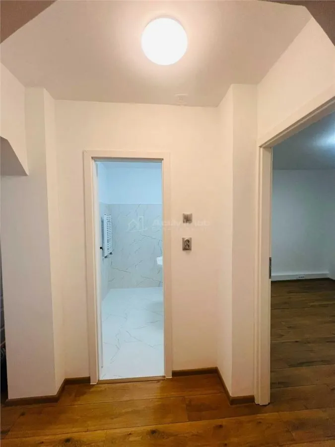 4 camere 85 mp - centrala proprie - Parc Tineretului - foto 8