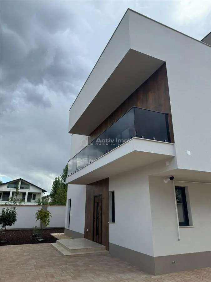 Vanzare Vila de lux 4 camere Bragadiru - foto 1