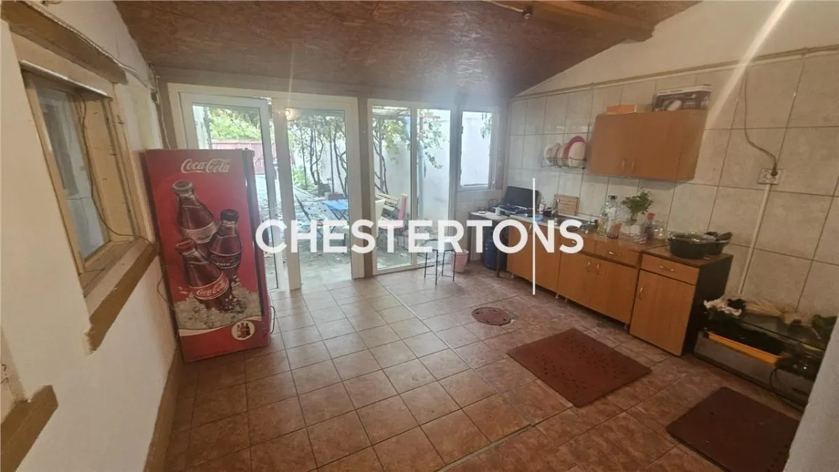 House / villa for sale 111 sqm in Bucuresti - foto 14