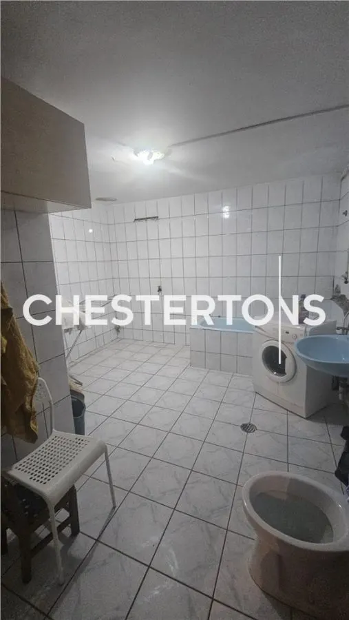 House / villa for sale 111 sqm in Bucuresti - foto 8