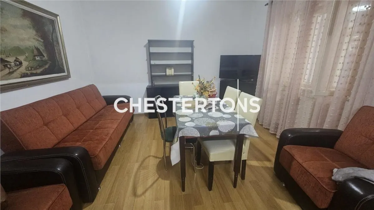House / villa for sale 111 sqm in Bucuresti - foto 9