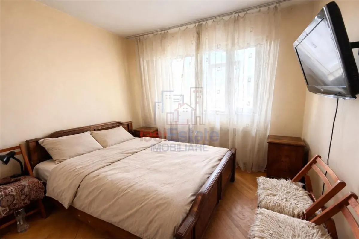 3 Camere Decomandat - Ateneu - Tatarasi - foto 1