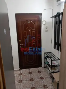 Apartament cu 2 camere de vanzare cartier Mircea cel Batran - foto 4