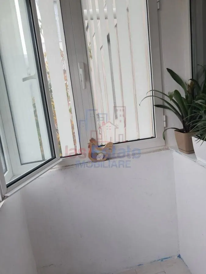 Apartament cu 2 camere de vanzare cartier Mircea cel Batran - foto 5