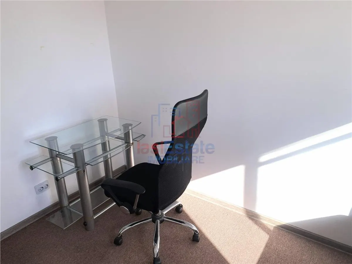 Apartment with 3 bedrooms for sale 57 sqm in Iasi, Nicolina area - foto 10
