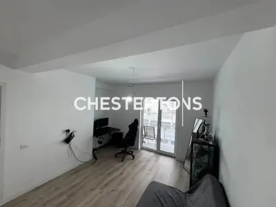 Casa individuala moderna cu teren generos si terasa, mobilata si utilata, 4 camere, 2 bai, aproape de Bucuresti, in comuna Berceni - foto 6