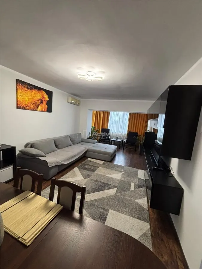 Apartament 3 cam U-uri 97mp Faleza Dunarii - foto 1