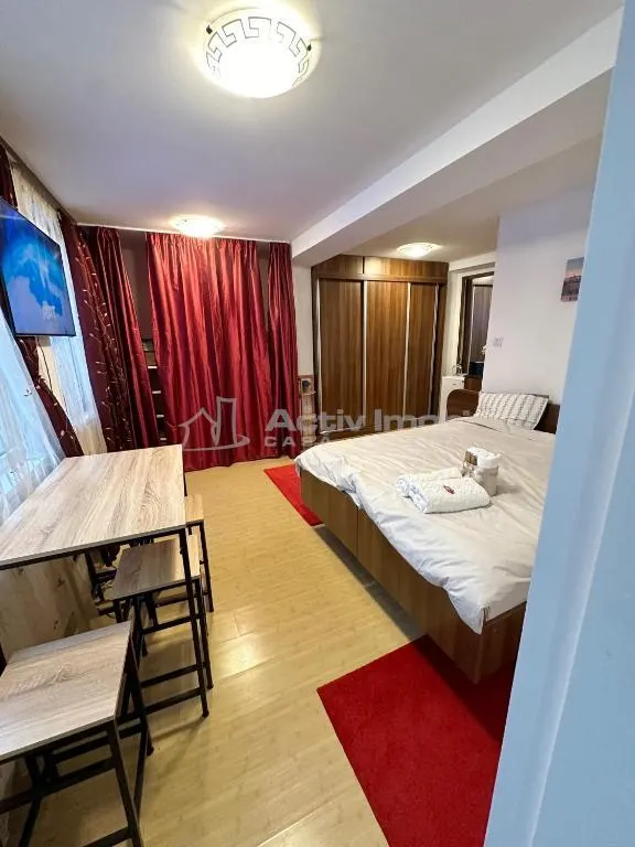 House / villa for sale 221 sqm in Brasov, Centrul Istoric area - foto 3